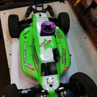 KYOSHO MP9 TKI3 1/8 SCOPPIO