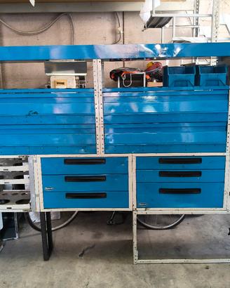 allestimento furgone scaffalatura syncro