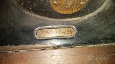 macchina da cucire antica Singer