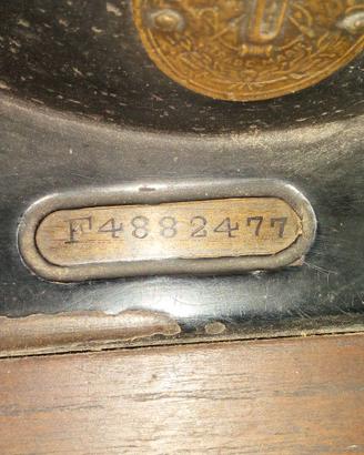 macchina da cucire antica Singer