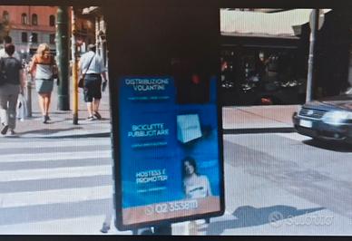 Display mobile Pubblicitario Luminoso a LED
