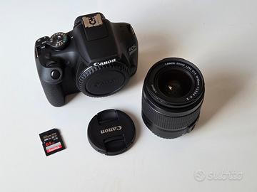 Fotocamera reflex Canon EOS 2000D + EF-S IS II SLR