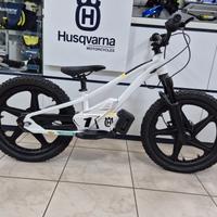 BICI ELETTRICA HUSQVARNA 20