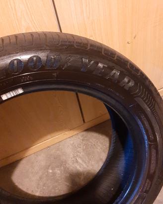 4 gomme goodiar estivi 185/55R15 82H x ipsilon 10.