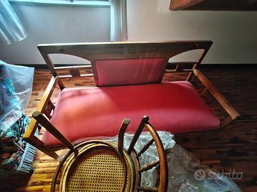 Divano stile liberty