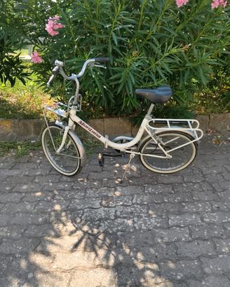bicicletta modello Graziella montana 