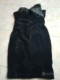 Abito nero con fiocco taglia 42