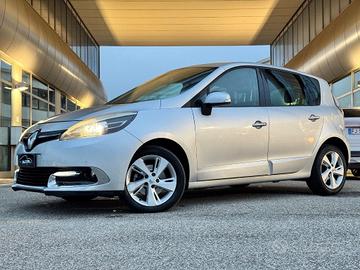 RENAULT Scenic X-Mod 1.5 dCi 110CV S&S Live