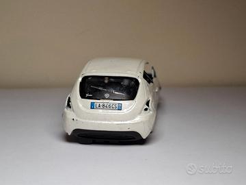 Lancia Y Ypsilon Motorama 1:43