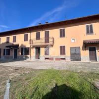 CASA INDIPENDENTE A ROCCA D'ARAZZO
