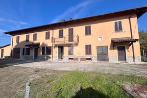 CASA INDIPENDENTE A ROCCA D'ARAZZO