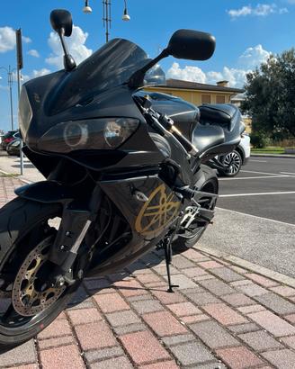 Yamaha R1