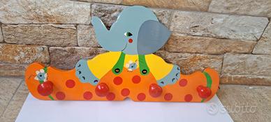 Appendiabiti per camera bambini