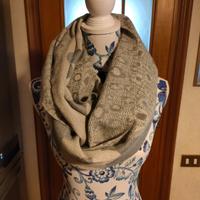 Sciarpa ad anello Facit 