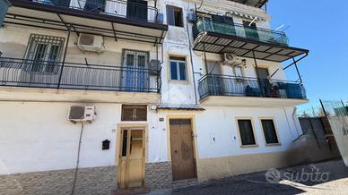 3 LOCALI A CORIGLIANO-ROSSANO