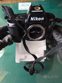 Nikon F90 corpo macchina reflex analogica 35mm