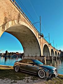 AUDI A4 B8.5