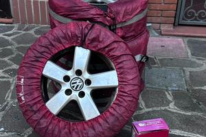 Pneumatici e cerchi in lega x Volkswagen Golf