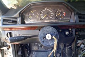 Mercedes w124 200E 230 280 300 350 TD ricambi