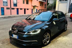 Golf 7.5 1.6 TDI 116cv r-line