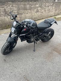 Ducati monster 937 allestimento + sport