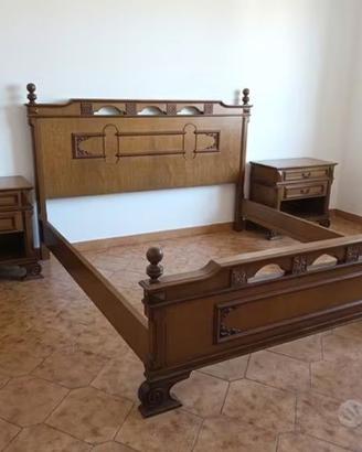 TESTIERA LETTO MATRIMONALE ARTE POVERA E COMODINI