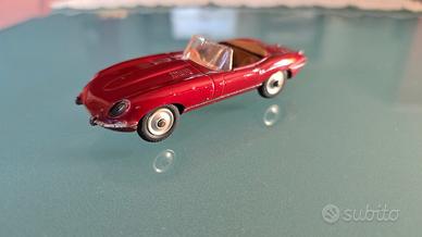 Corgi Toys Jaguar E-Type,  scala 1/43