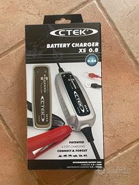 CTEK Carcabatterie e mantenimento di carica