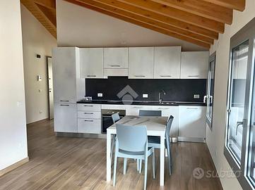 2 LOCALI A DARFO BOARIO TERME