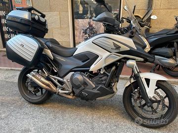 Honda NC 750 dct abs travel edition garanzia