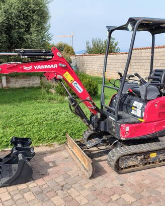 MINIESCAVATORE USATO YANMAR VIO17 SOLO 1000 ORE !!