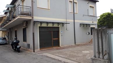 Laboratorio artigianale / magazzino