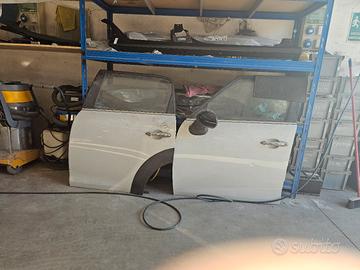 Porte sinistre e specchio sx Mini Countryman
