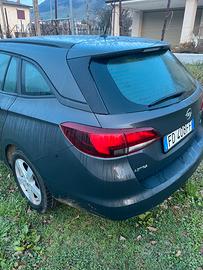 Opel Astra k