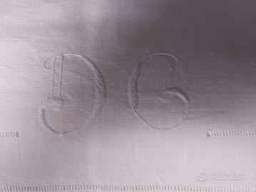 lenzuolo in puro lino con ricamo a mano 