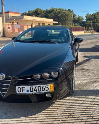 Alfa Romeo Spider 1750 TBi