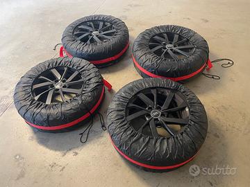 4 gomme inv cerchi lega originali audi A1