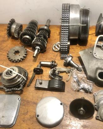 Laverda 750 ricambi vari disponibili