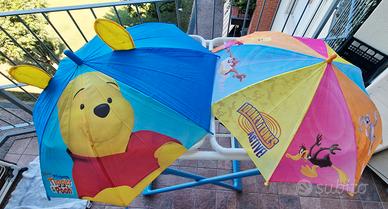 2ombrelli per bambini  Winnie thePooh+Looney Tunes