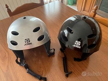 CASCHI  PER SPORT ACQUATICI