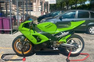  Kawasaki Ninja 636 