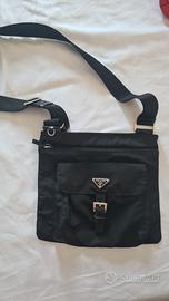 borsello prada