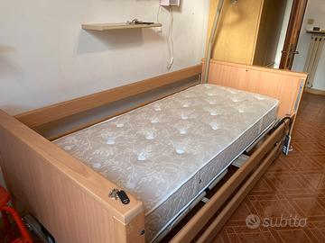 Letto ortopedico elettrico con sponde e materasso
