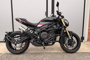 BENELLI 752 S
