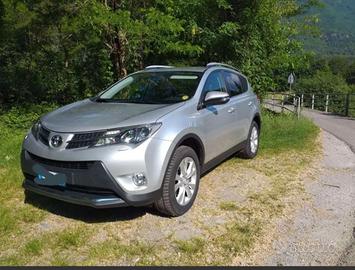 Splendida Toyota RAV4