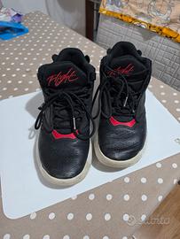 Scarpe Nike Air Jordan Max Aura 4  - Taglia 40.5 