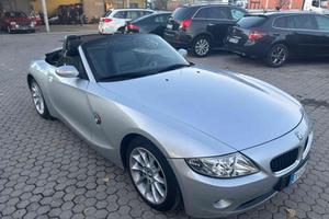BMW Z4 2.2i BEN-GPL cat Roadster