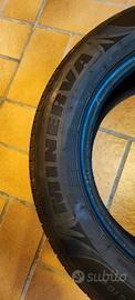 Due gomme minerva