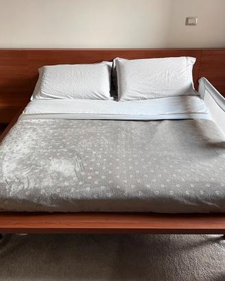 Letto matrimoniale in stile giapponese