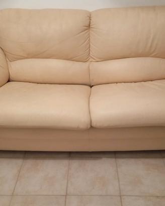 Divano letto in ecopelle 